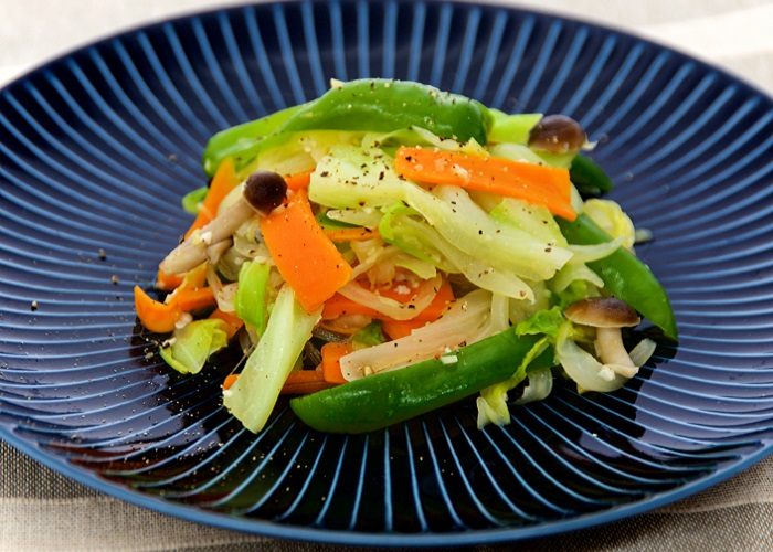 塩麹の野菜炒め レシピ 管理栄養士 中西由紀 Chefoodoシェフードは 日本のシェフの力 で日本の食文化を元気にします